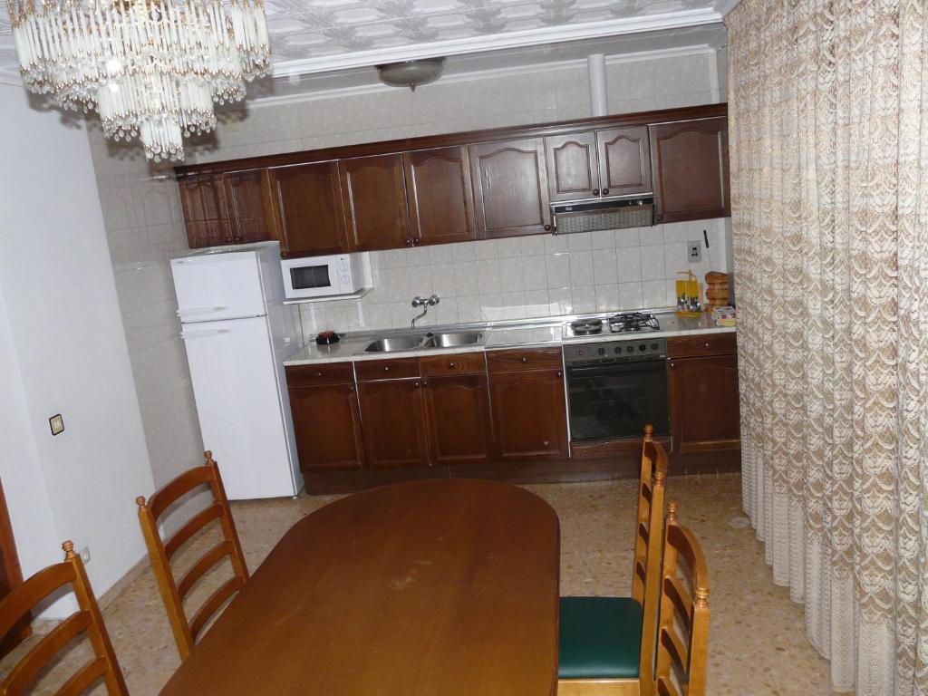 Hostal Rural Casa Castro Альберуэла-де-ла-Льена Экстерьер фото
