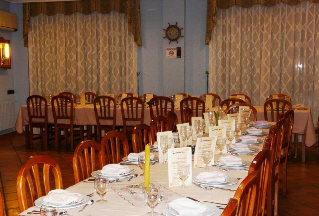 Hostal Rural Casa Castro Альберуэла-де-ла-Льена Экстерьер фото