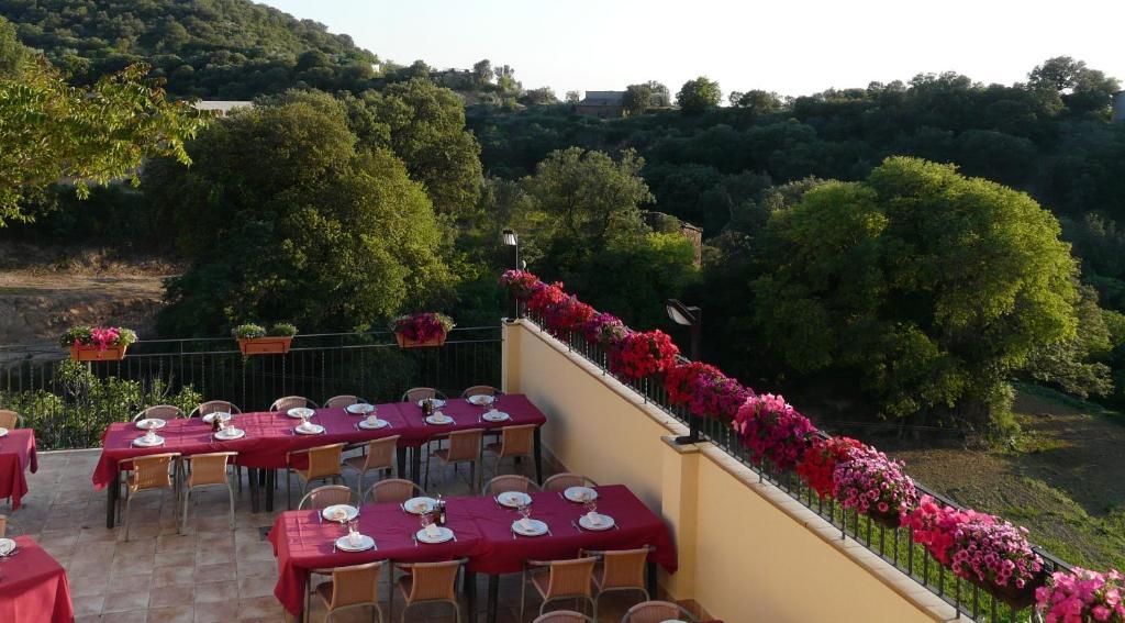 Hostal Rural Casa Castro Альберуэла-де-ла-Льена Экстерьер фото