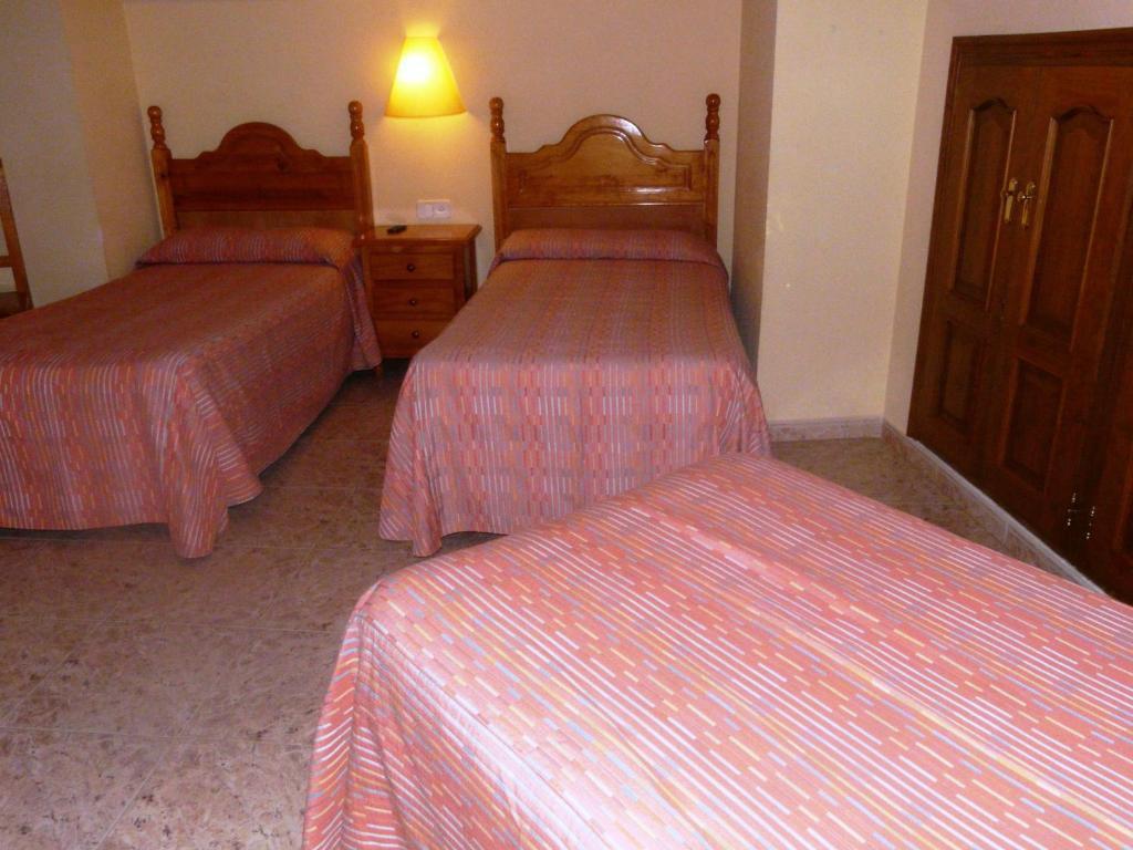 Hostal Rural Casa Castro Альберуэла-де-ла-Льена Номер фото