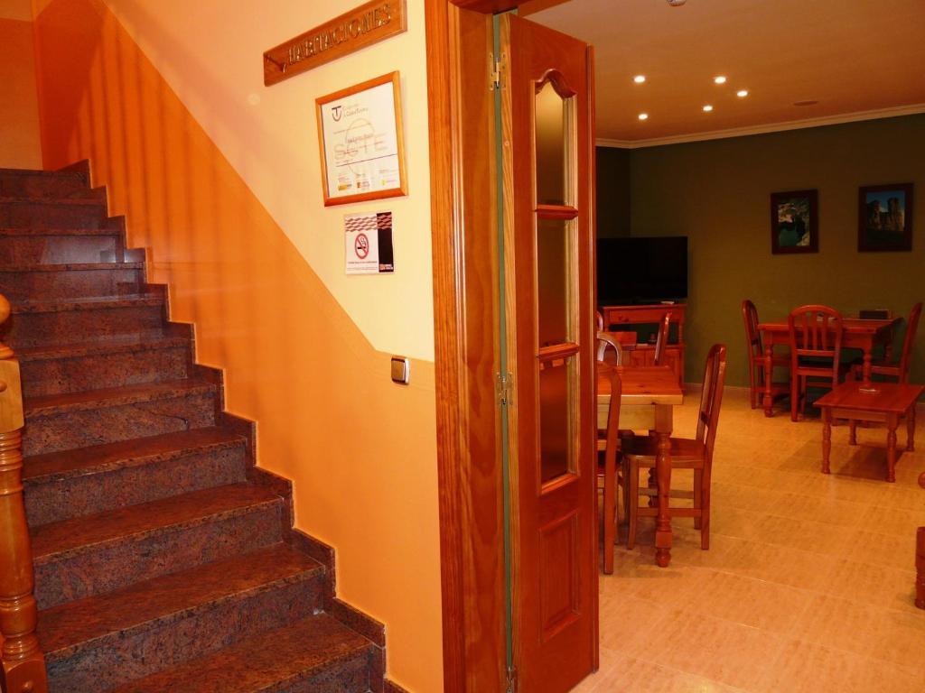 Hostal Rural Casa Castro Альберуэла-де-ла-Льена Экстерьер фото